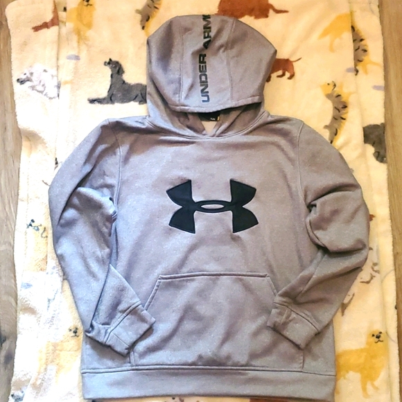 Boys under armour hoodie - Picture 1 of 1